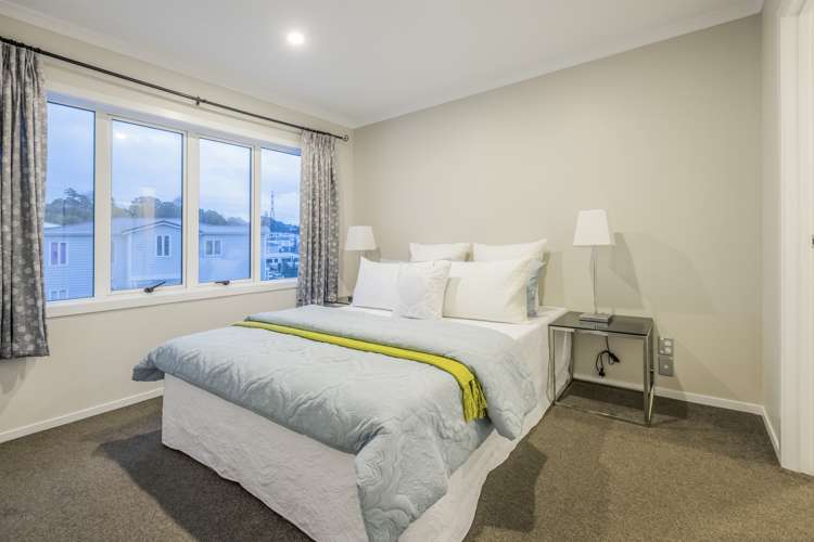 9 Panakenake Way Flat Bush_14