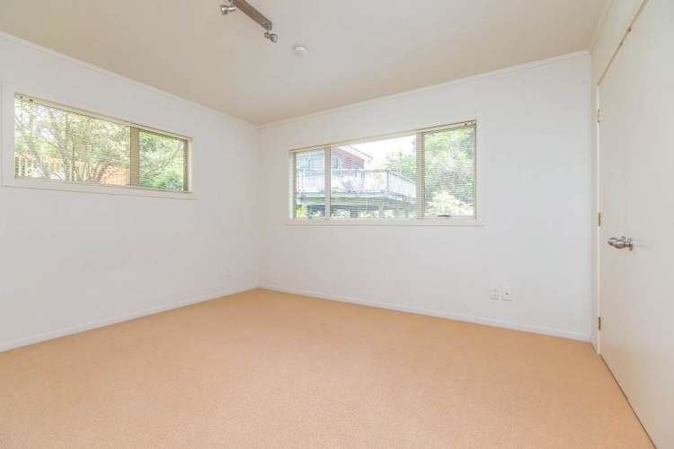 3/46 Pupuke Road Hillcrest_7