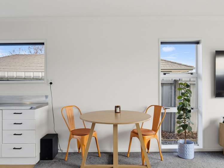 2/422 Wilsons Road North Waltham_5