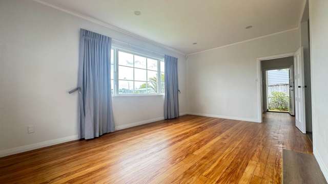 14 Kurahaupo Street Orakei_1