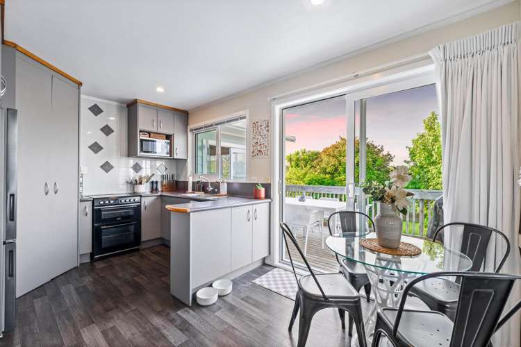 56 Colwill Road Massey_4