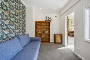 129 Makara Road_3