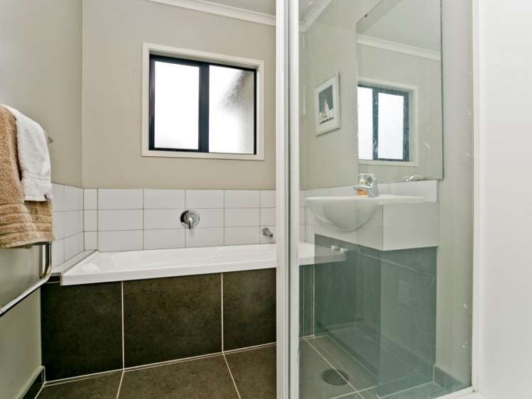 12 Vicente Place Oteha_9