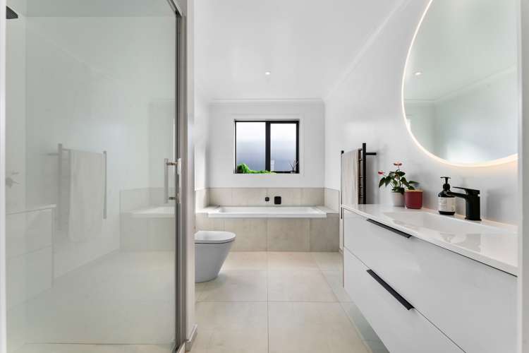 10 Whero Way Wainui_16