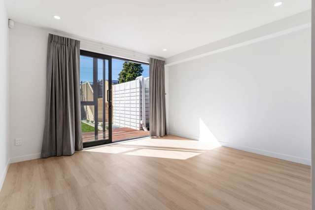 2/113 Boundary Road Blockhouse Bay_2