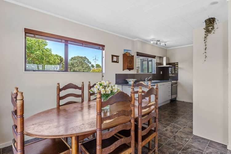 2626 Awhitu Road Awhitu_10