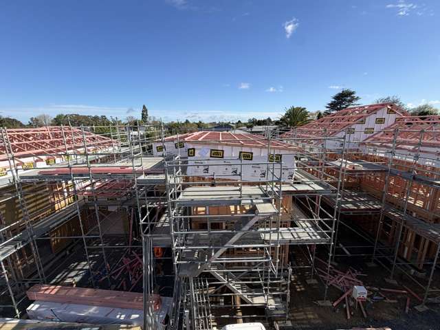 2/12 Fend Street Chartwell_1