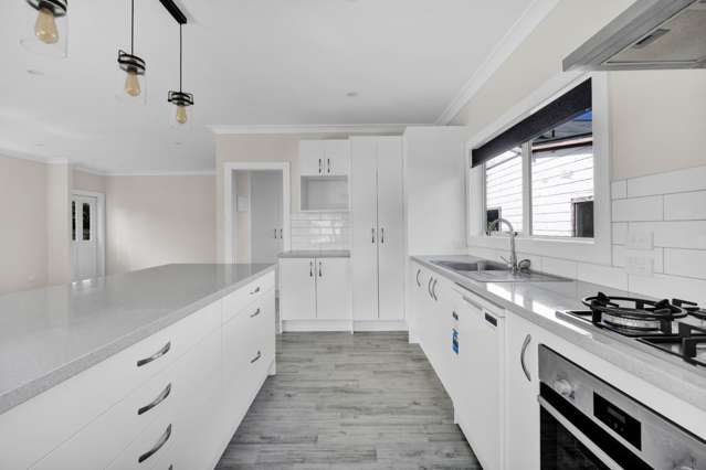 11 Orlando Street Stratford_1