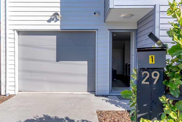 1/29 May Street Hamilton East_11