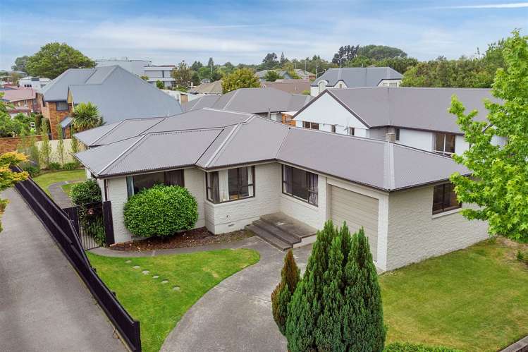 8 Westburn Terrace Burnside_12