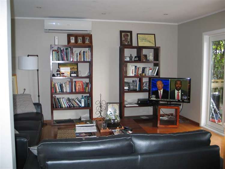 126 Flanshaw Road Te Atatu South_7