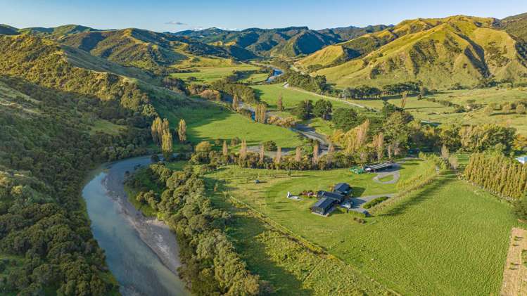 970 Tora Road Martinborough_15