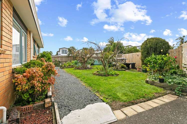 678 Te Atatu Road Te Atatu Peninsula_16