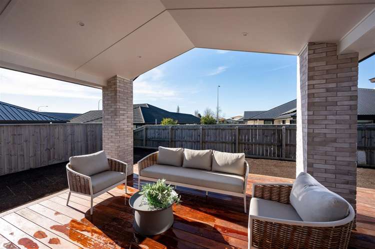 11 Greenway Crescent Richmond_3
