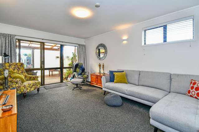 60A Hoteo Avenue Papatoetoe_1
