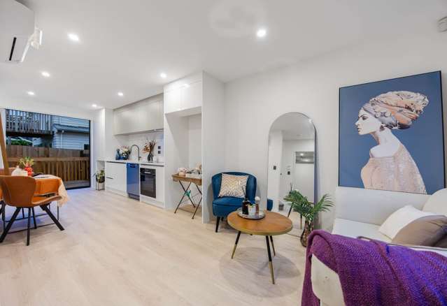 25 Oteha Valley Road Northcross_2