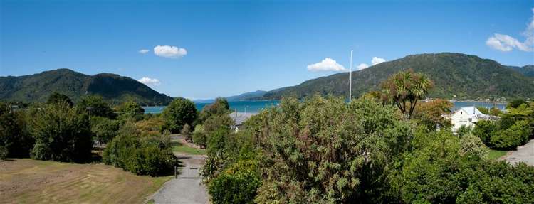 15 Tirimoana Terrace Anakiwa and Surrounds_31