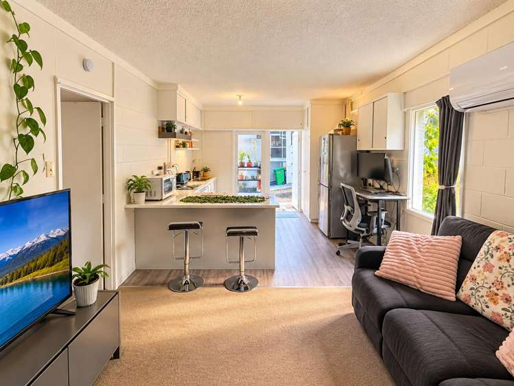 1/30 Martin Crescent Northcote_2
