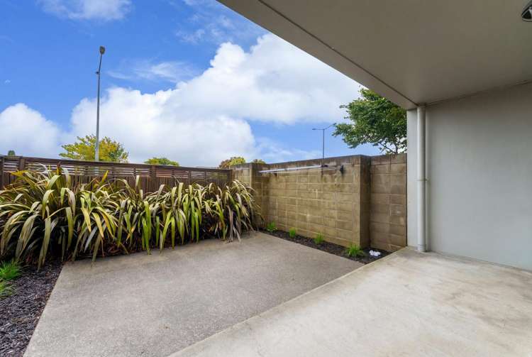 10/14 Brougham Street Addington_12