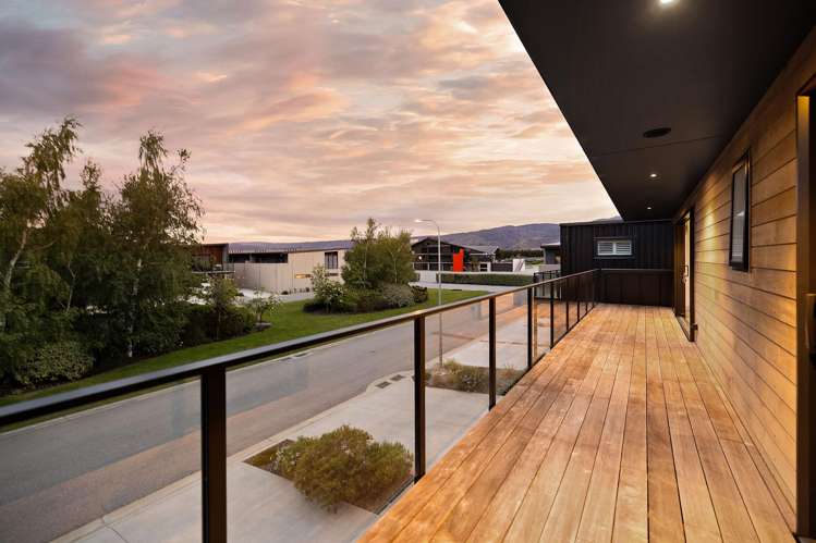 8 Le Mans Grove Cromwell_20