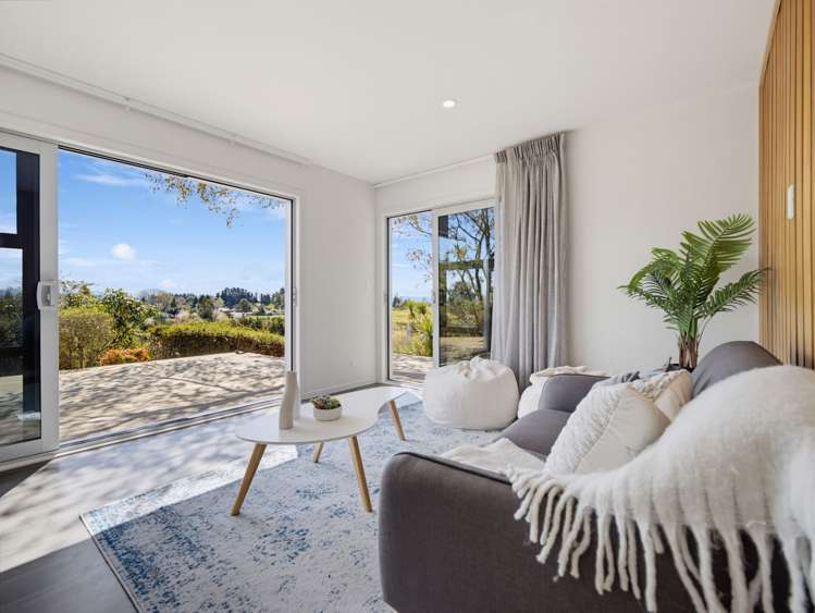 40 Gosling grove Turangi_6