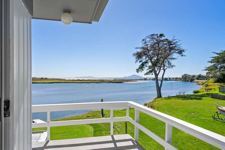 281 Cove Road Waipu_13