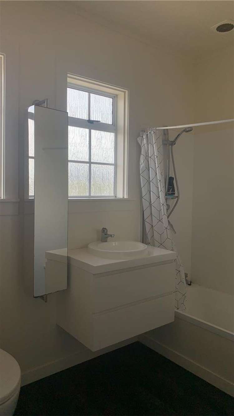 16b David Street Westown_9