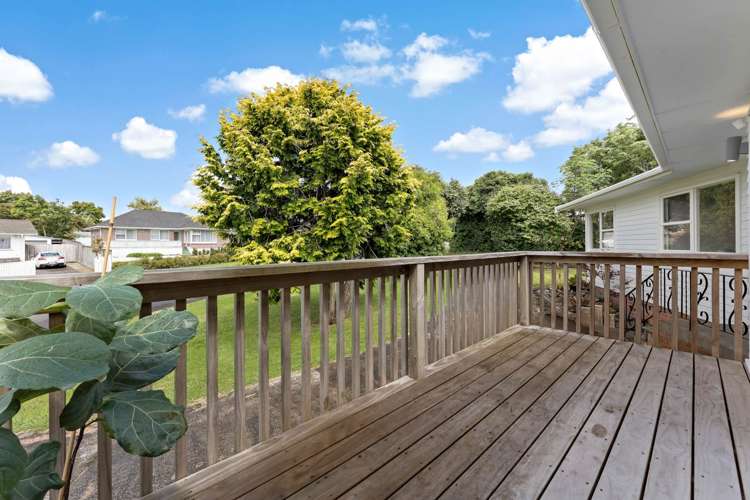 66 Divich Avenue Te Atatu South_8