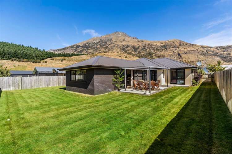 29 Myles Way Lower Shotover_20