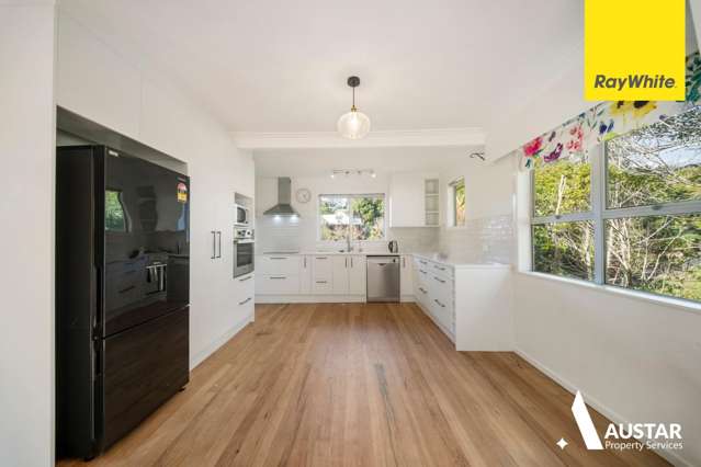 42 Derwent Crescent Titirangi_2
