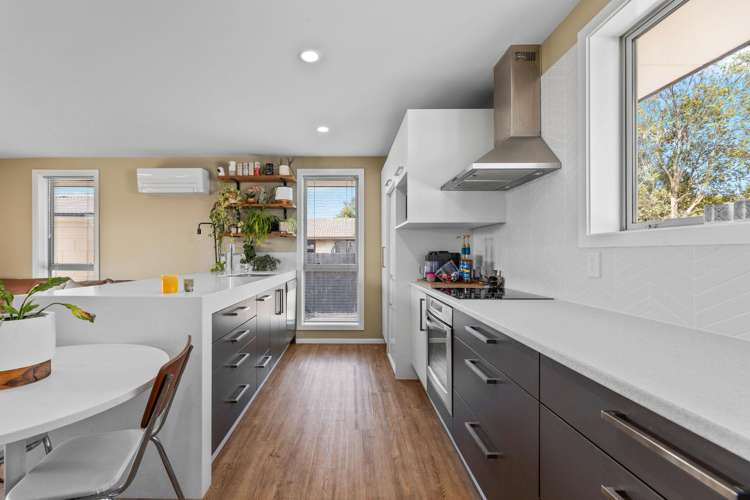 2/126a Middlepark Road Sockburn_3