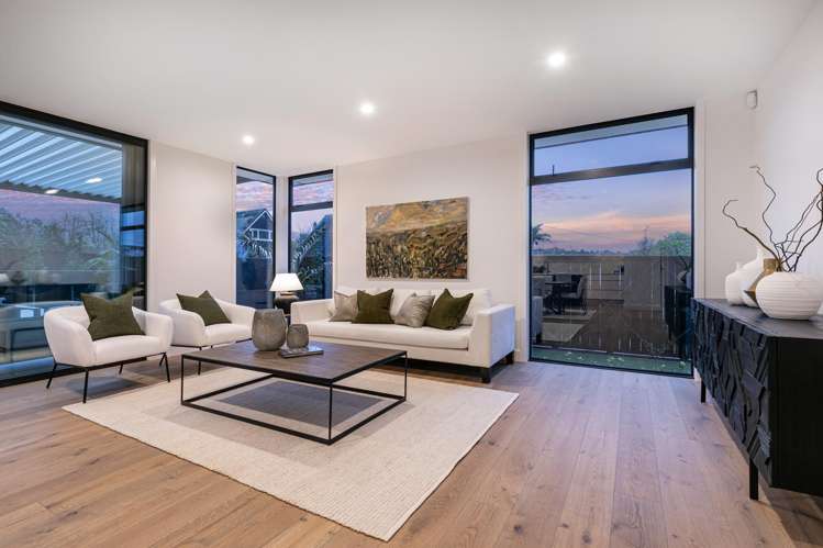 28A Roland Road Greenhithe_13