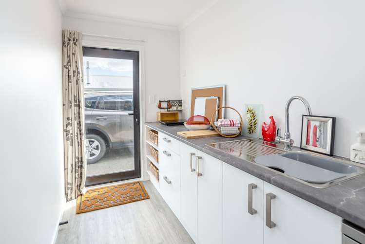 19 Hartley Avenue Carterton_19