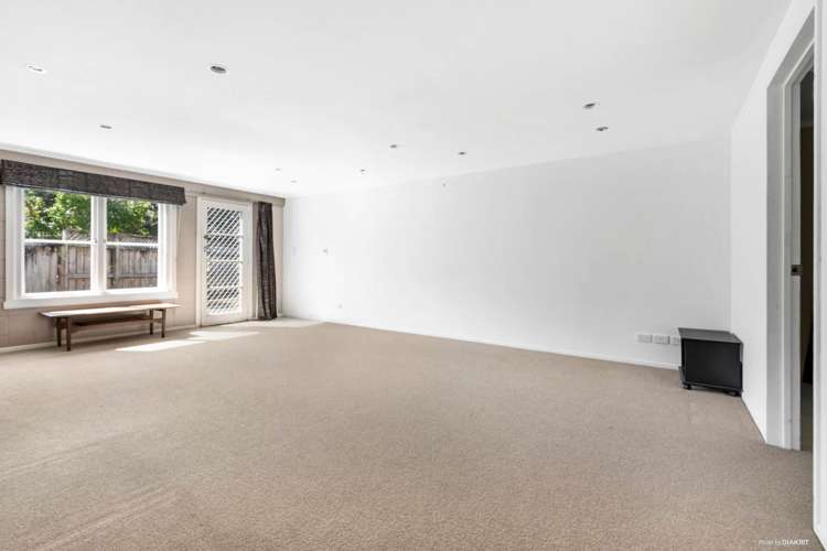 38 Shetland Street Glen Eden_11