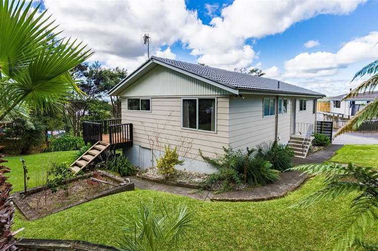 6 Stallard Place Glen Eden_11