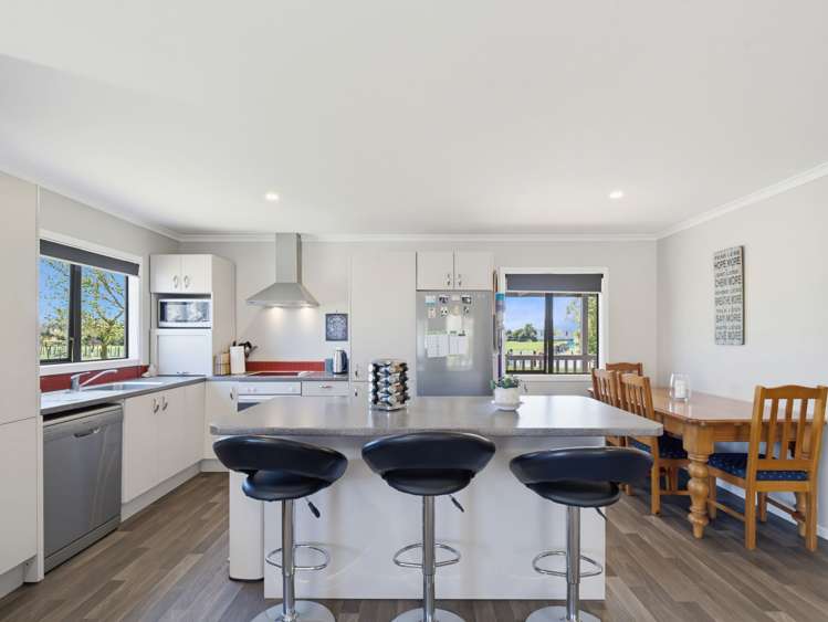 143 Elsthorpe Road Otane_9