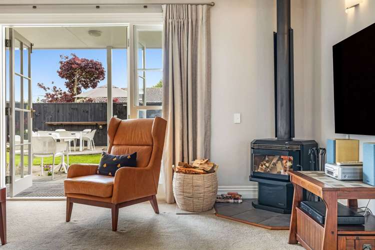 43A Robertson Street Glenholme_6