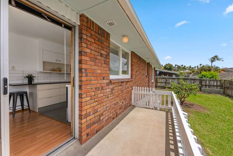 2/187 Onewa Road Birkenhead_1