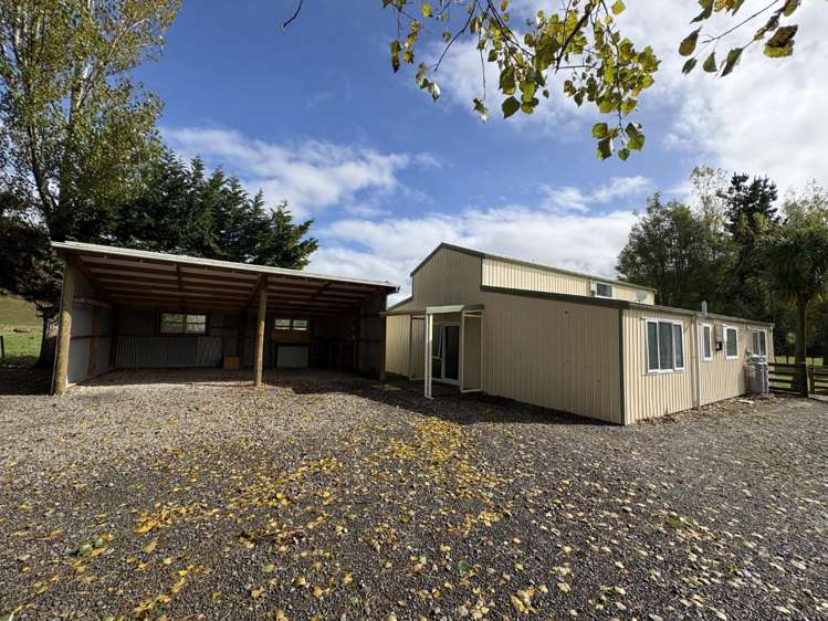 Barn /1179 Hinakura Road Martinborough_1