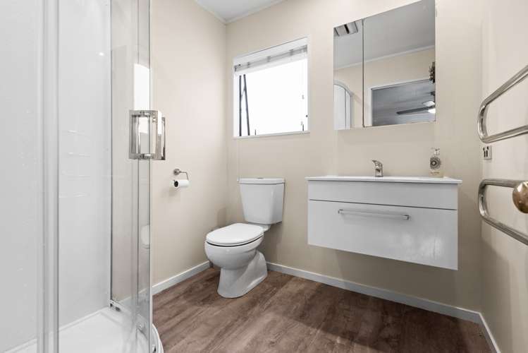 36 Ryan Crescent Greenmeadows_11