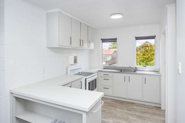 Units 1-10 at 11 Coates Street Hamilton East_4