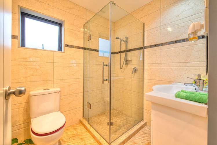 8 Reding Street Takanini_17