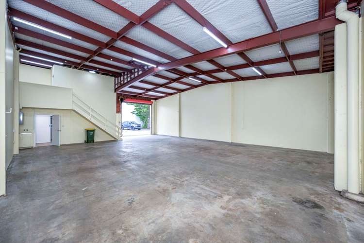 Unit B/1A Portage Road New Lynn_5