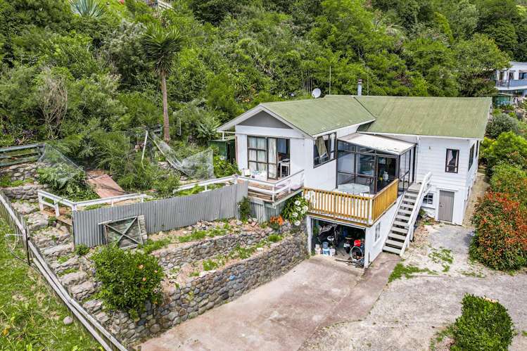 126 Thames Coast Road Whakatete Bay_12