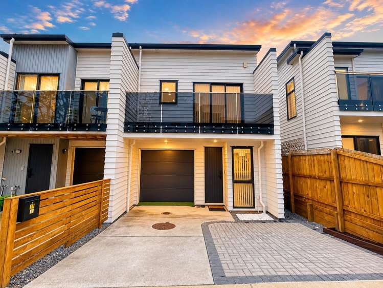 17 Korokio Lane Henderson_1