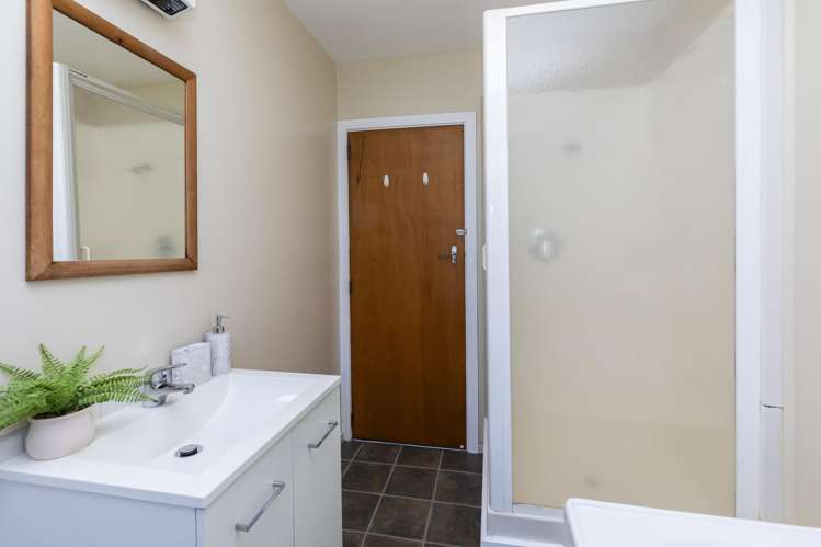 2/94 Huxley Street Sydenham_9