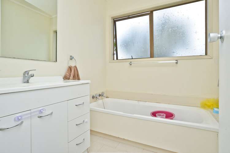 5 Camellia Place Hamilton Lake_11