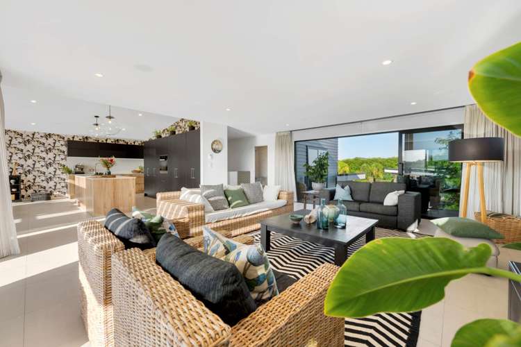 58 Weatherly Drive Beachlands_12