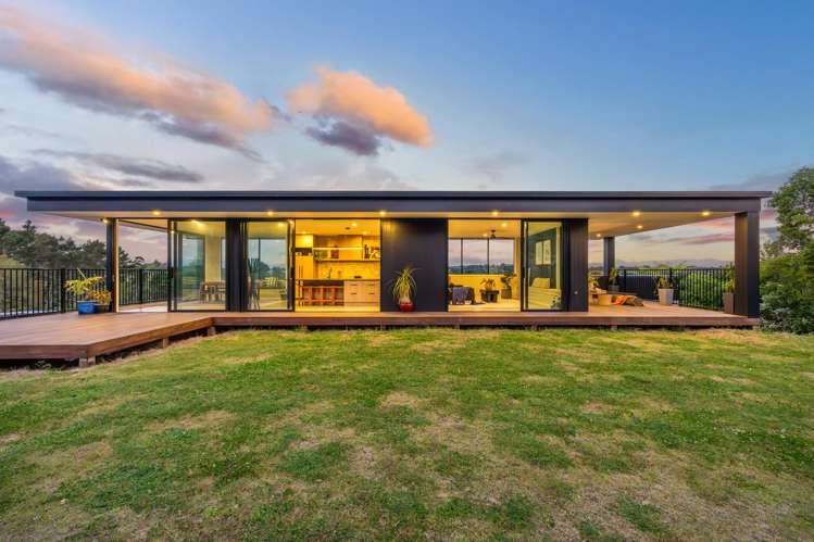 181 Point View Drive East Tamaki Heights_26