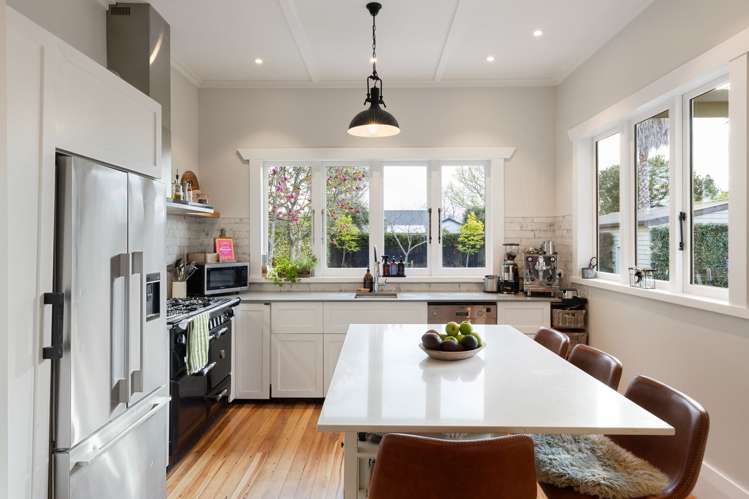11 St Winifreds Avenue Hamilton East_7
